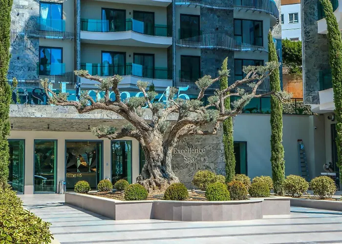 в 150м от моря, тосмур